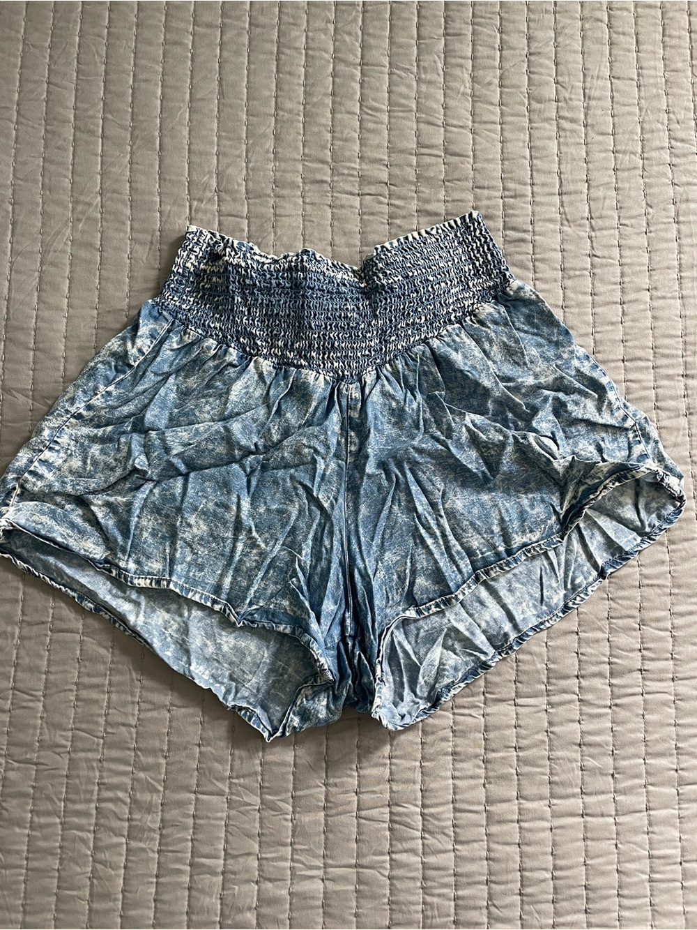 Smocked Waist Blue Tie-Dye Women’s Shorts